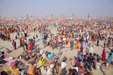 insanlar Kumbh Mela Festival, dünyanın en büyük dini toplama, Allahabad, Uttar Pradesh, Hindistan.