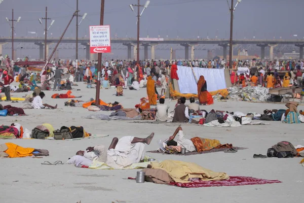 insanlar Kumbh Mela Festival, dünyanın en büyük dini toplama, Allahabad, Uttar Pradesh, Hindistan.