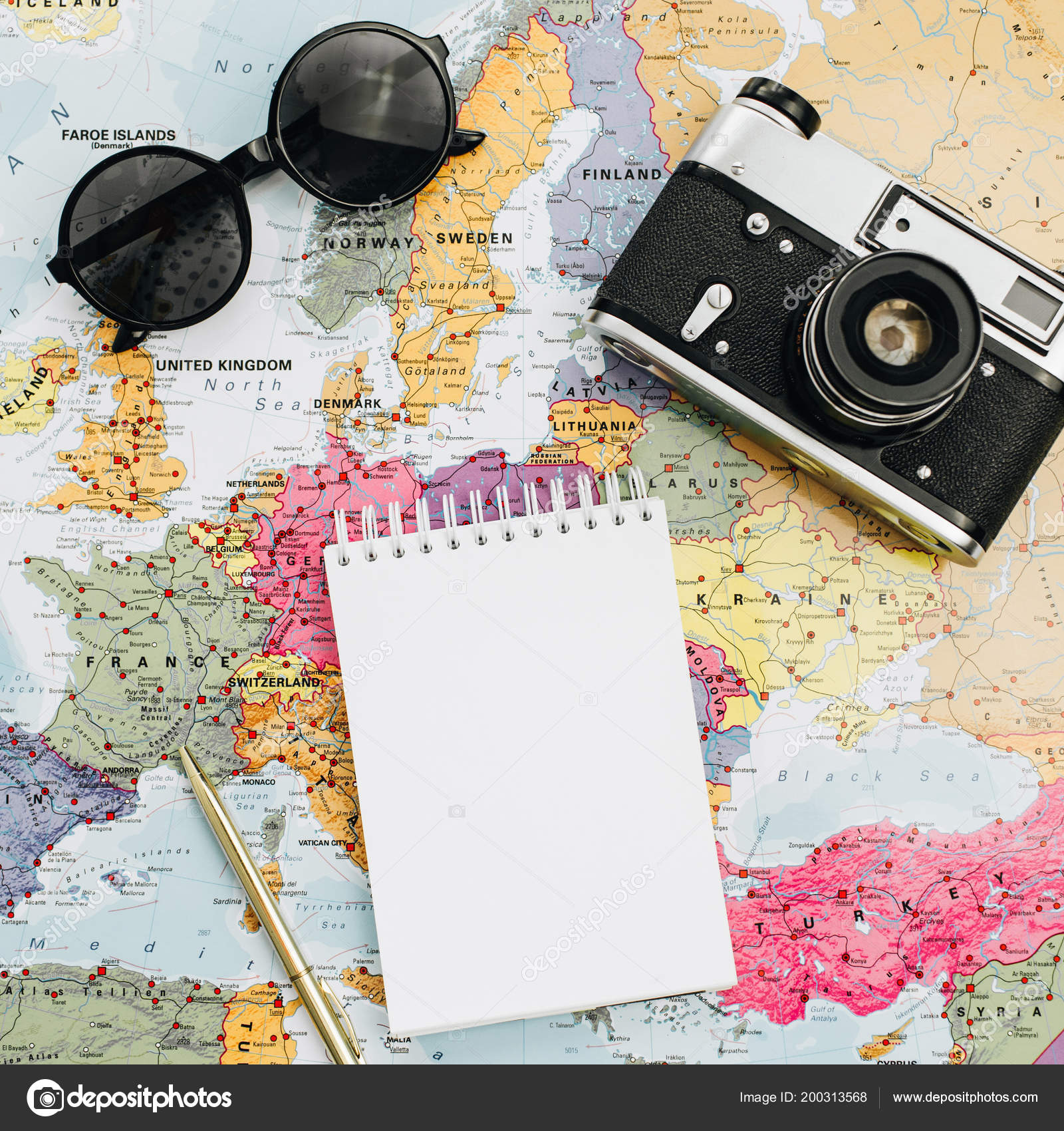Download Travel Notes Mock World Map Camera Sunglasses Notebook ...