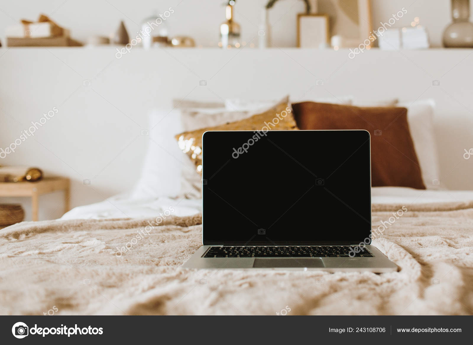 Relax Chill Laptop Bed Pillows Apartment Interior Design Concept Freelancer Stock Photo C Maximleshkovich 243108706