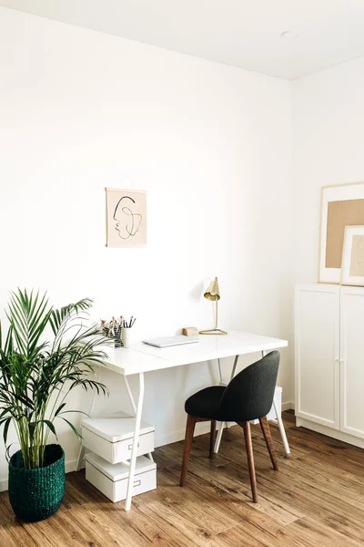 Modern Minimal Scandinavian Nordic Interior Design Concept Home Office Workspace — Stock Photo, Image