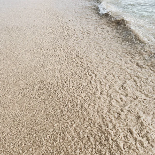 Prachtig Tropisch Uitzicht Het Strand Met Wit Zand Blauwe Zee — Stockfoto