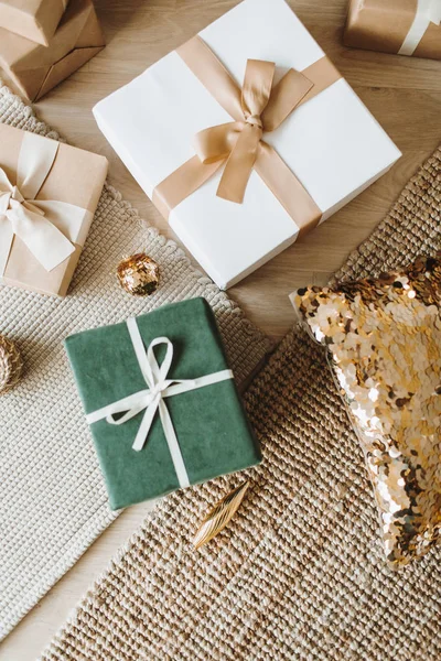 Pisos Navidad Cajas Regalo Año Nuevo Vacaciones Invierno Mínimas Fondo — Foto de Stock