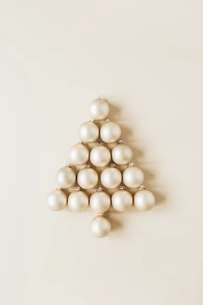 Composition Noël Nouvel Symbole Sapin Noël Boules Noël Dorées Sur — Photo