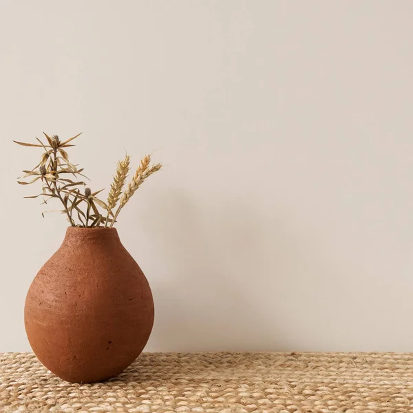 Dry Rye Wheat Stalks Red Clay Pot White Background Minimal — Stock Photo, Image