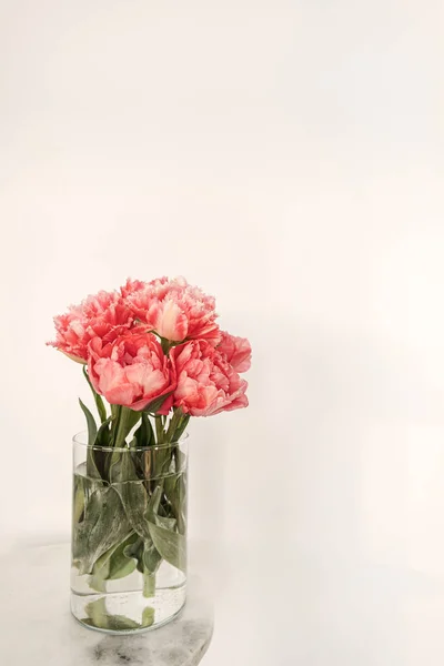 Beautiful Pink Peony Flowers Bouquet Glass Vase Marble Table White — Stock Photo, Image