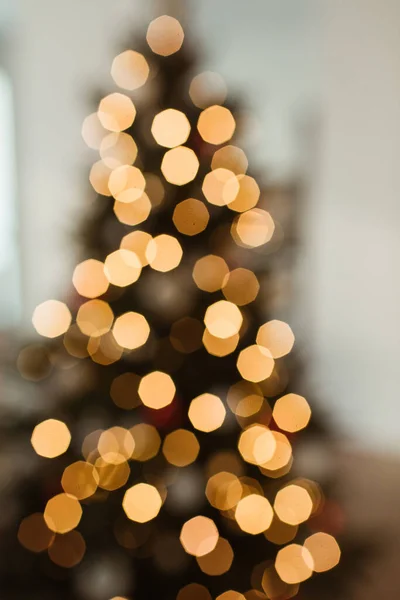 Luz Borrosa Árbol Navidad Brillante Bokeh Oro Brillante — Foto de Stock