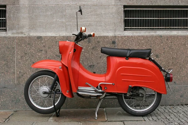 Eski Ddr, Altes, blaues Ddr-Motorrad, Ddr Schwalbe eski motosiklet 