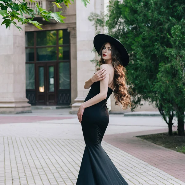 Ukrainian Girl Black Dress Outdoors Hat — Stock Photo, Image