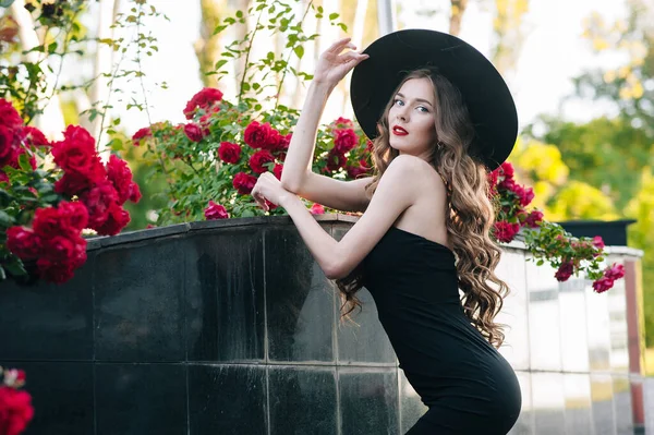 Ukrainian Girl Black Dress Outdoors Hat — Stock Photo, Image