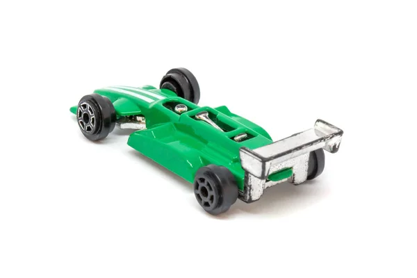 Foto Pequeno Carro Modelo Brinquedo Verde Isolado Fundo Branco — Fotografia de Stock
