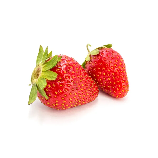 Foto de fresa roja aislada sobre fondo blanco — Foto de Stock