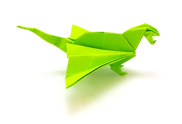 Zdjęcie z origami zielony smok na białym tle — Zdjęcie stockowe