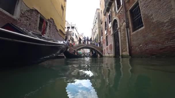 Venedig Italien Juli 2018 Visa Venedig Från Gondol — Stockvideo