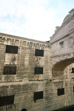 Venice, İtalya-Temmuz 25, 2018: Ponte dei Sospiri veya Sighs Köprüsü Venedik