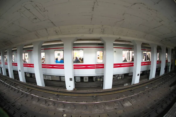 Tokio Japonsko Únor 2017 Tokyo Metro Marunouchi Line Vlak — Stock fotografie