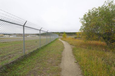 Whitehorse, Kanada-Eylül 11, 2018: Whitehorse Havaalanı Trail görünümünü