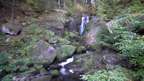Tbaden Wurttemberg Alemania Octubre 2018 Cascada Triberger Cascada Más Alta — Vídeos de Stock