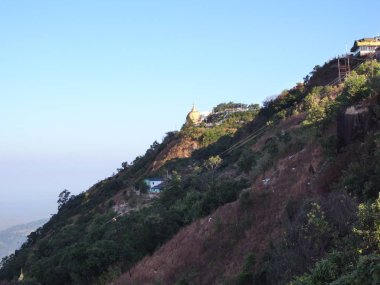 Mon devlet, Myanmar-3, Mart 2012: Kyaiktiyo Pagoda veya sabah altın Rock