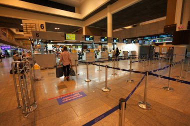 Bangkok, Tayland-Aralık 9, 2018: gidiş katında Don Mueang Uluslararası Havaalanı, Bangkok, Tayland 