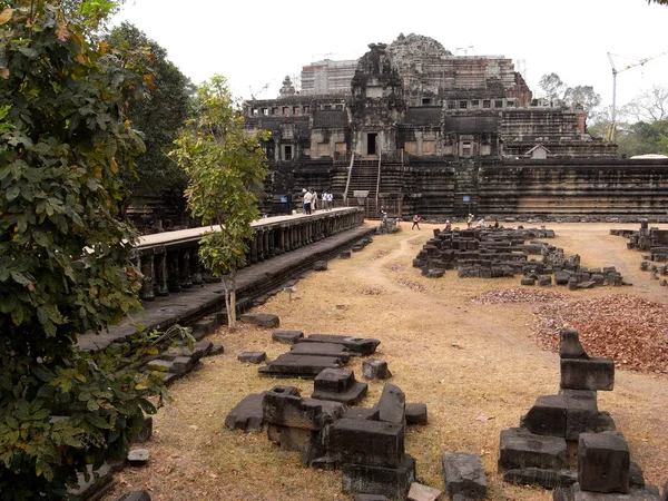 Siem Reap Kambodzsa Március 2008 Bayon Angkorthom Felújítás Alatt — Stock Fotó