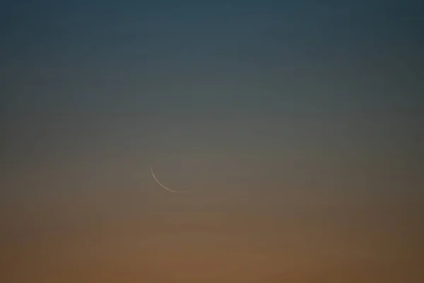 Tóquio Japão Janeiro 2019 Lua Muito Fina Com Brilho Terra — Fotografia de Stock