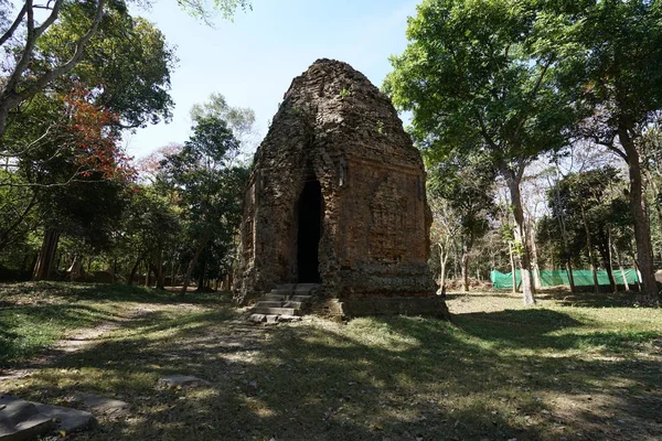 Kampong Thom Kambodscha Januar 2019 Ein Zerstörter Tempel Prasat Yeah — Stockfoto