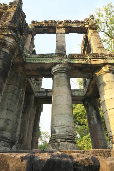 Siem Reap Kambodscha Januar 2019 Ein Zweistöckiger Tempel Mit Runden — Stockfoto