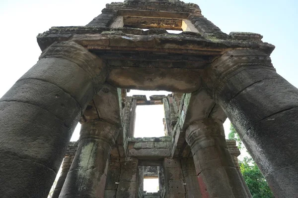 Siem Reap Camboya Januay 2019 Templo Dos Pisos Con Columnas —  Fotos de Stock