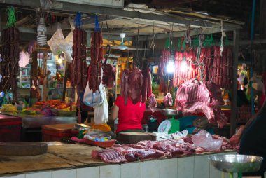 Siem Reap, Kamboçya-Ocak 13, 2019: Siem Reap, Kamboçya eski pazar