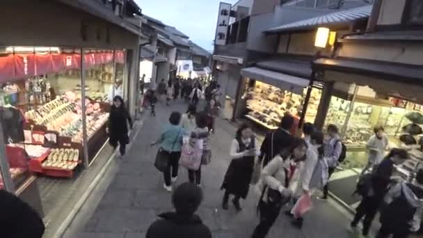 Kyoto Japan March 2019 Veces Velocidad Caminando Por Calle Matsubara — Vídeos de Stock