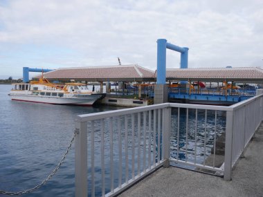 Okinawa, Japonya-Mayıs 31, 2019: İshigaki feribot terminali Ishigaki Adası, Okinawa, sabah