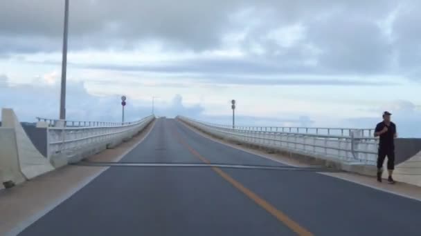 Miyako Island Japan Juni 2019 Timelapse Rijden Irabu Bridge Langste — Stockvideo