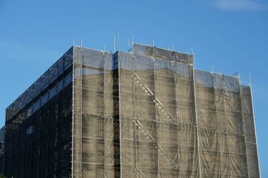 Tokyo, Japonya-Temmuz 26, 2019: bir daire evin dış cephe tamiri işleri