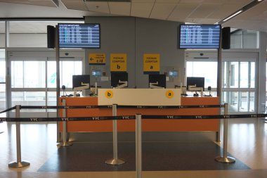 Calgary,Kanada-2 Eylül 2019: Concourse C of Calgary International Airport, Kanada