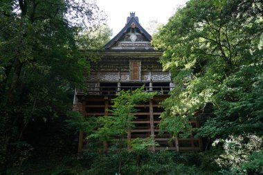 Niigata, Japonya-20 Ekim 2019: Sado Adası 'ndaki Seisuiji Tapınağı Kannon Tapınağı