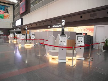 Tokyo, Japonya-18 Haziran 2020: Haneda Havaalanı 1. Terminali geçici olarak kapatıldı