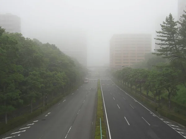 Tokyo Japon Juin 2020 Foggy Street Dans Quartier Tama Tokyo — Photo