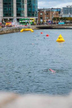 En son yüzücüler 2025-09-13 yıllarında İrlanda 'nın Dublin kentinde yüzerek Liffey Yüzüşü sırasında bitiş çizgisine vardılar..