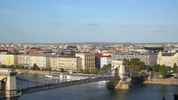 Kettenbrücke Und Donau Budapest — Stockvideo