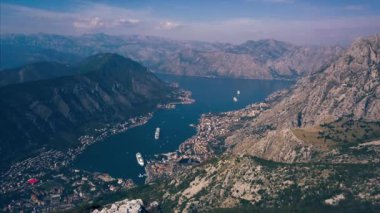 Kotor Körfezi Karadağ - sinematik renk'havadan görünümü