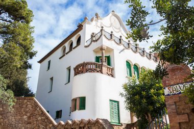 Barcelona - Mart, 2018: Park Guell Barcelona Trias evinde,