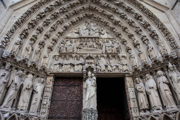 Paris Frankrike Mars 2018 Detaljer Västfasaden Katedralen Our Lady Paris — Stockfoto