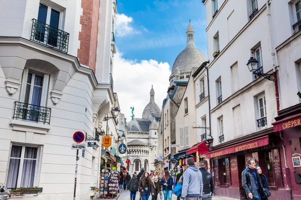 Paris Fransa Mart 2018 Insanlar Ünlü Montmartre Mahallede Bir Güzel — Stok fotoğraf