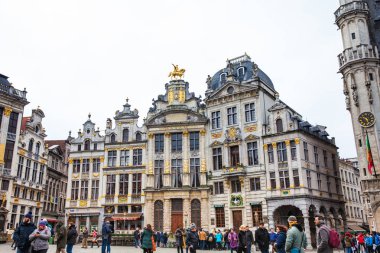 Brussels, Belçika - Mart, 2018: Brüksel Grand Place lonca evleri