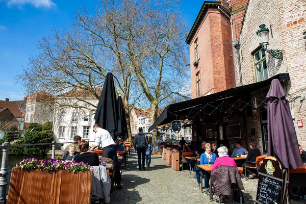 Bruges Belgium March 2018 People Restaurant Historical Town Bruges — Stock Photo, Image