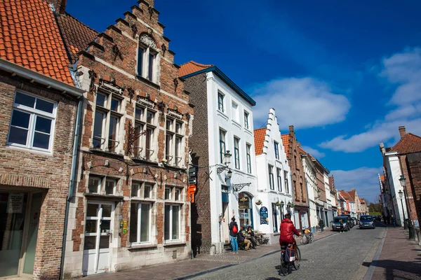 Bruges Belgium März 2018 Biker Den Schönen Strassen Der Historischen — Stockfoto