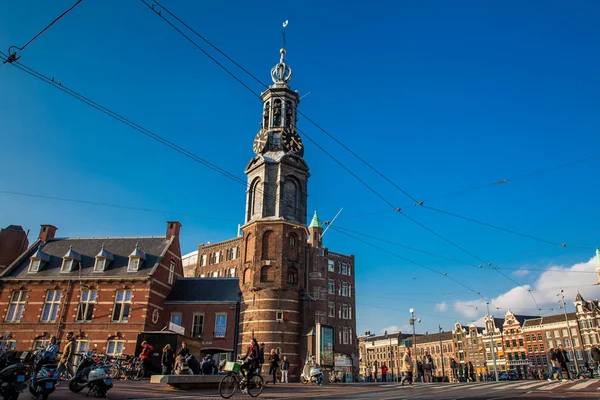 Amsterdam Holandia Marca 2018 Mint Tower Znajduje Się Placu Muntplein — Zdjęcie stockowe