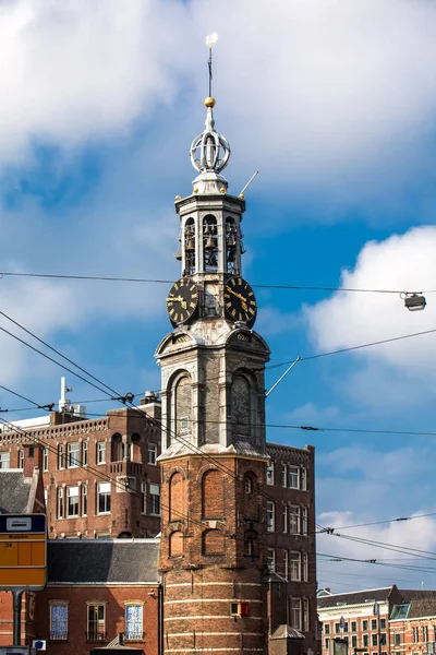 Mint Wieży Znajduje Się Placu Muntplein Amsterdam — Zdjęcie stockowe