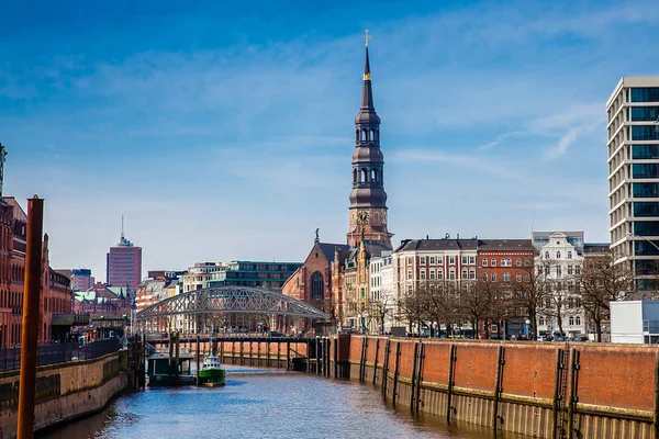 Bellissimi Edifici Antichi Canali Nella Città Amburgo — Foto Stock